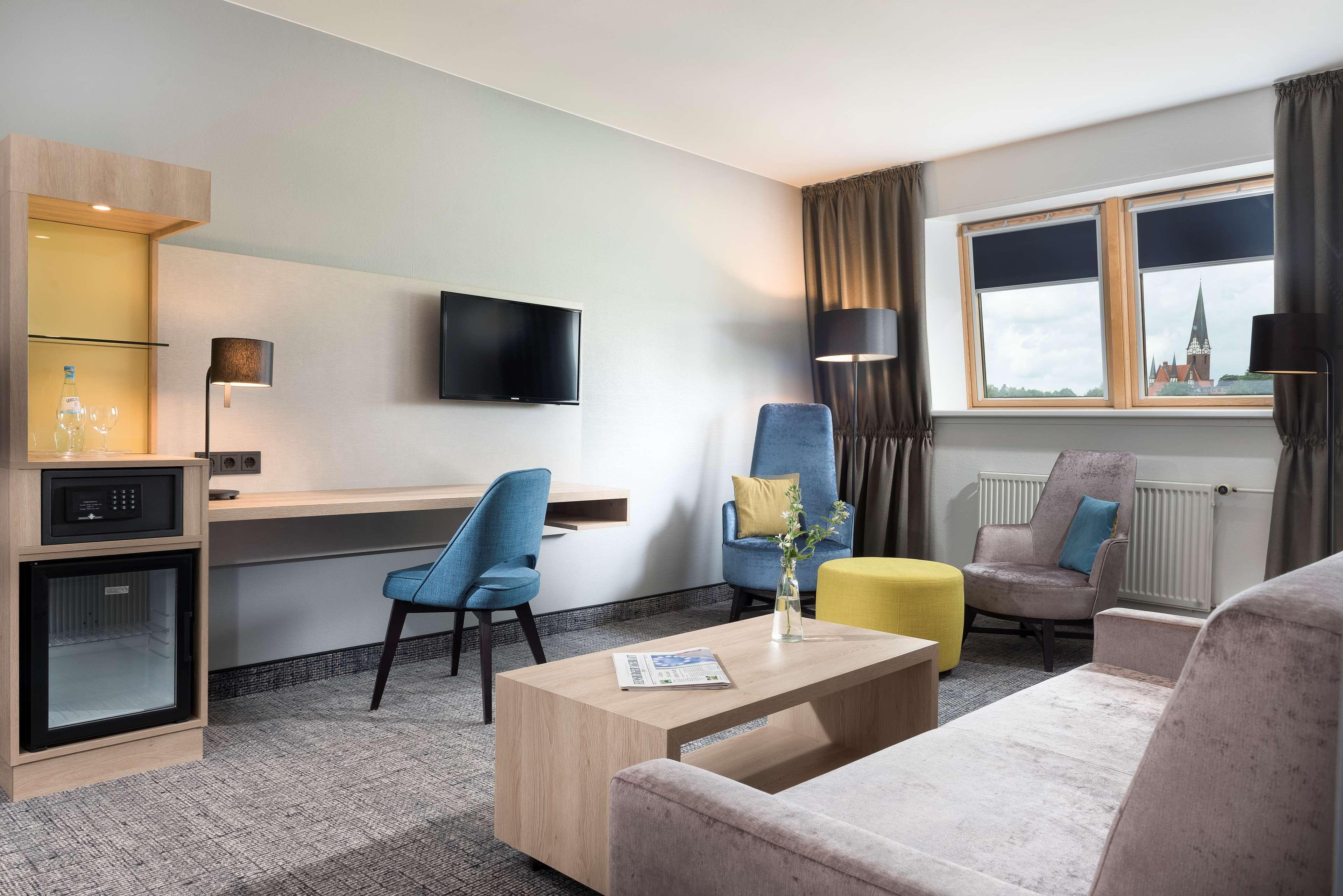 Ramada By Wyndham Flensburg City מראה חיצוני תמונה