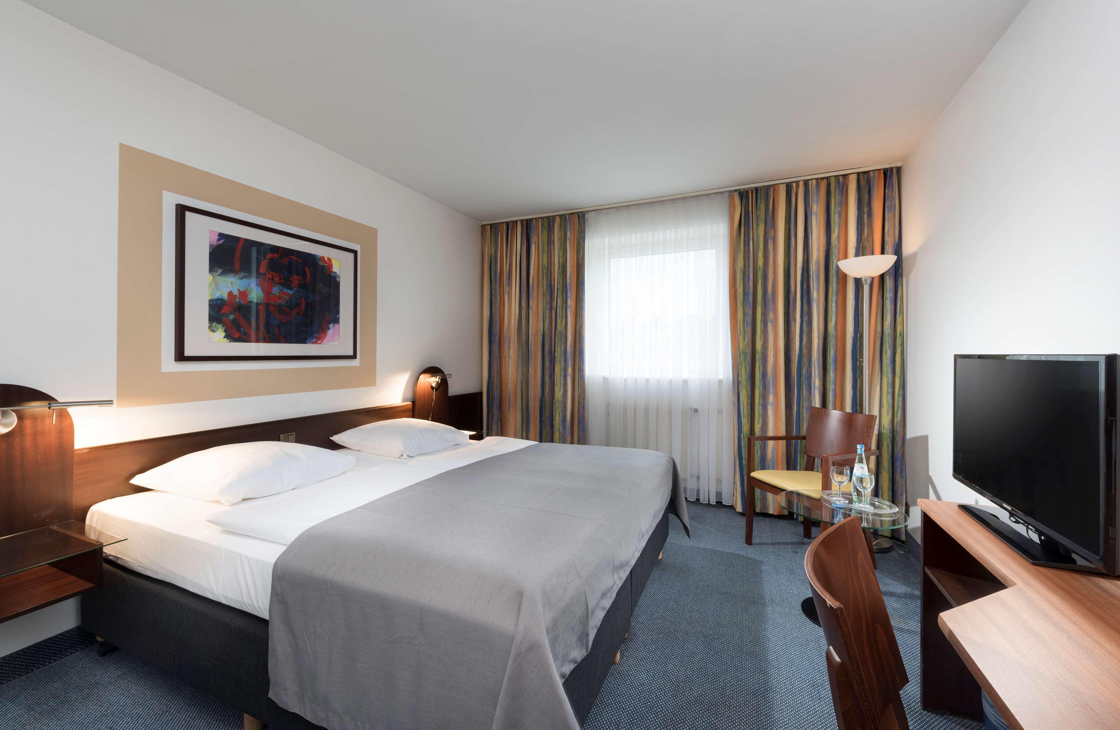 Ramada By Wyndham Flensburg City מראה חיצוני תמונה