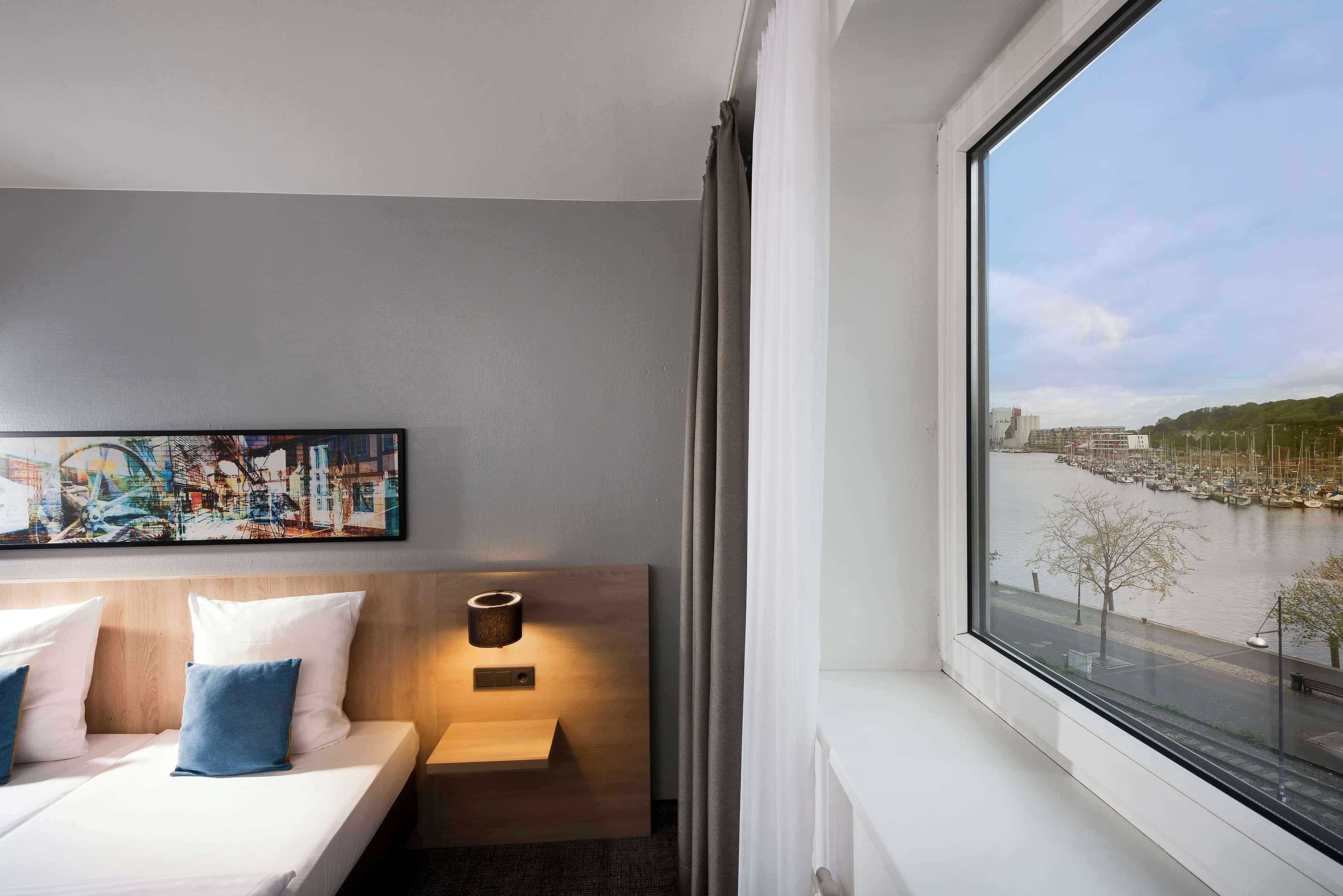Ramada By Wyndham Flensburg City מראה חיצוני תמונה
