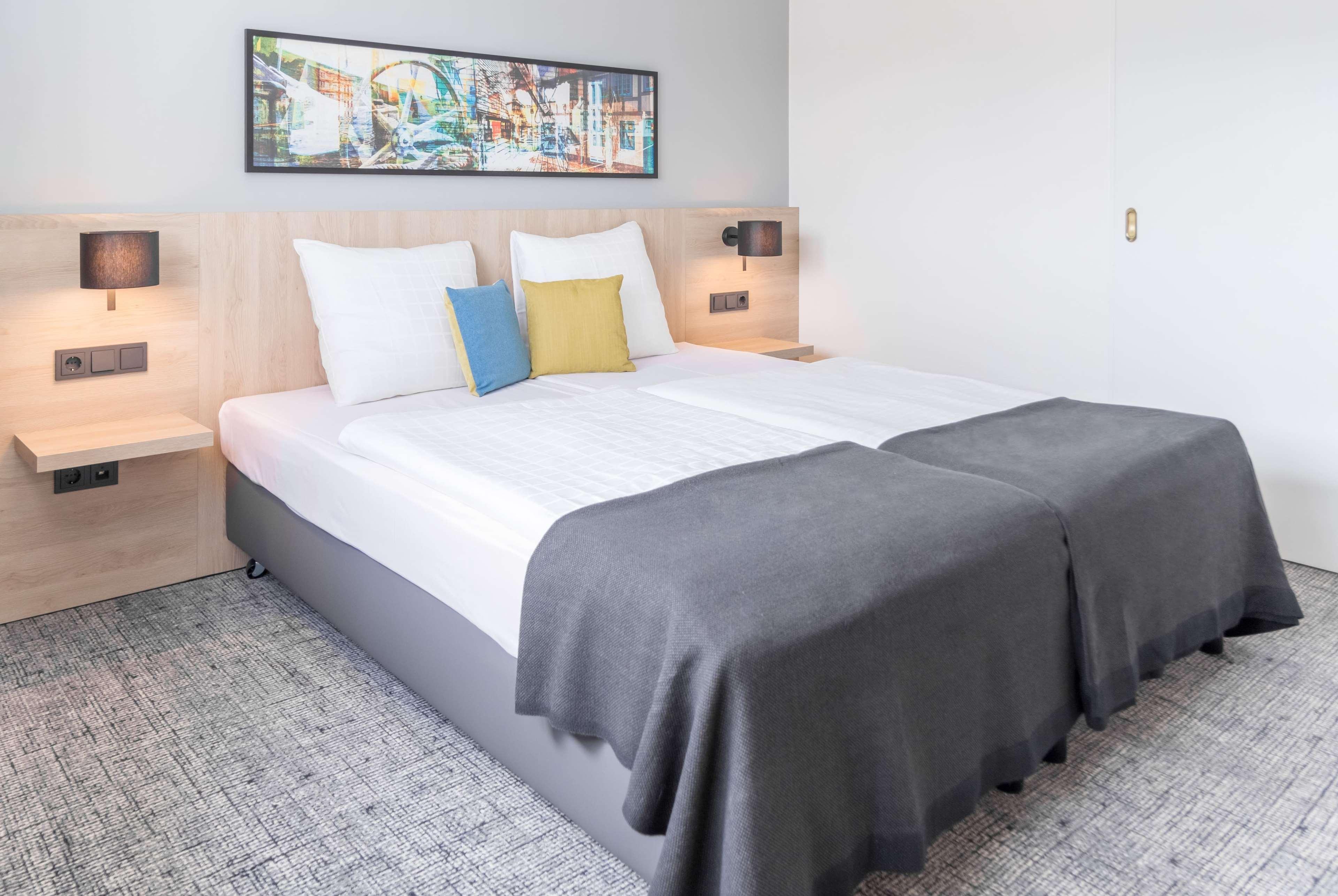 Ramada By Wyndham Flensburg City מראה חיצוני תמונה