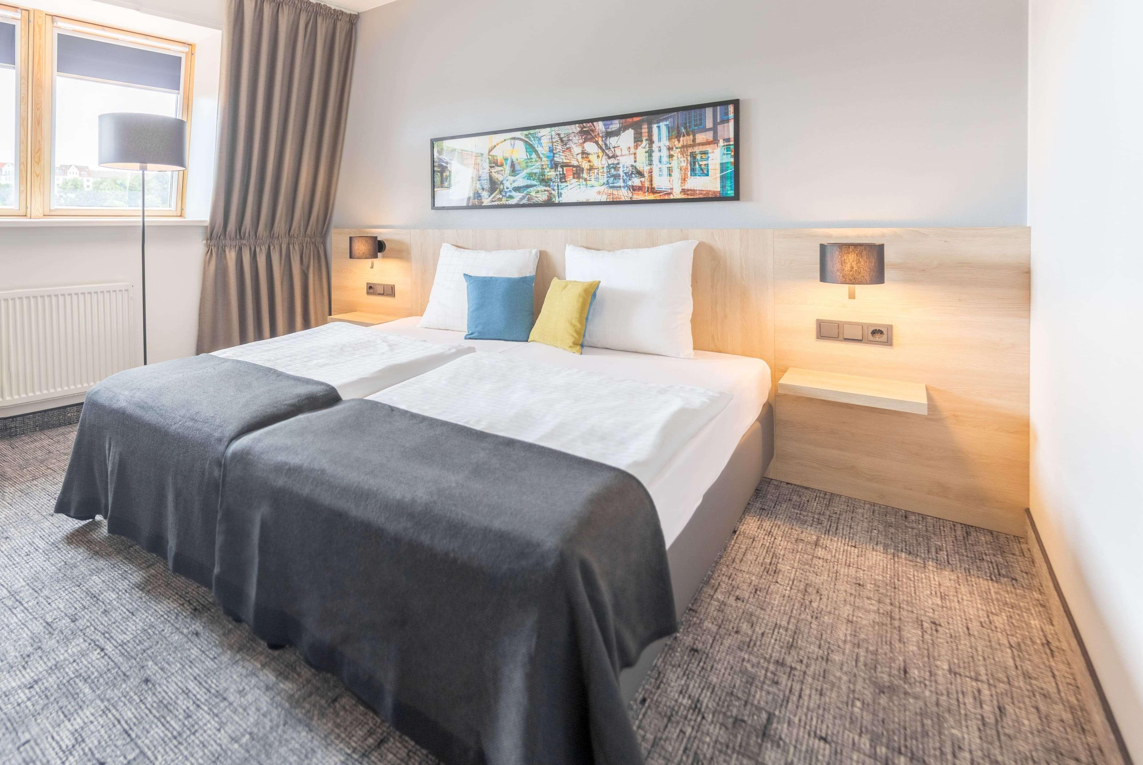 Ramada By Wyndham Flensburg City מראה חיצוני תמונה