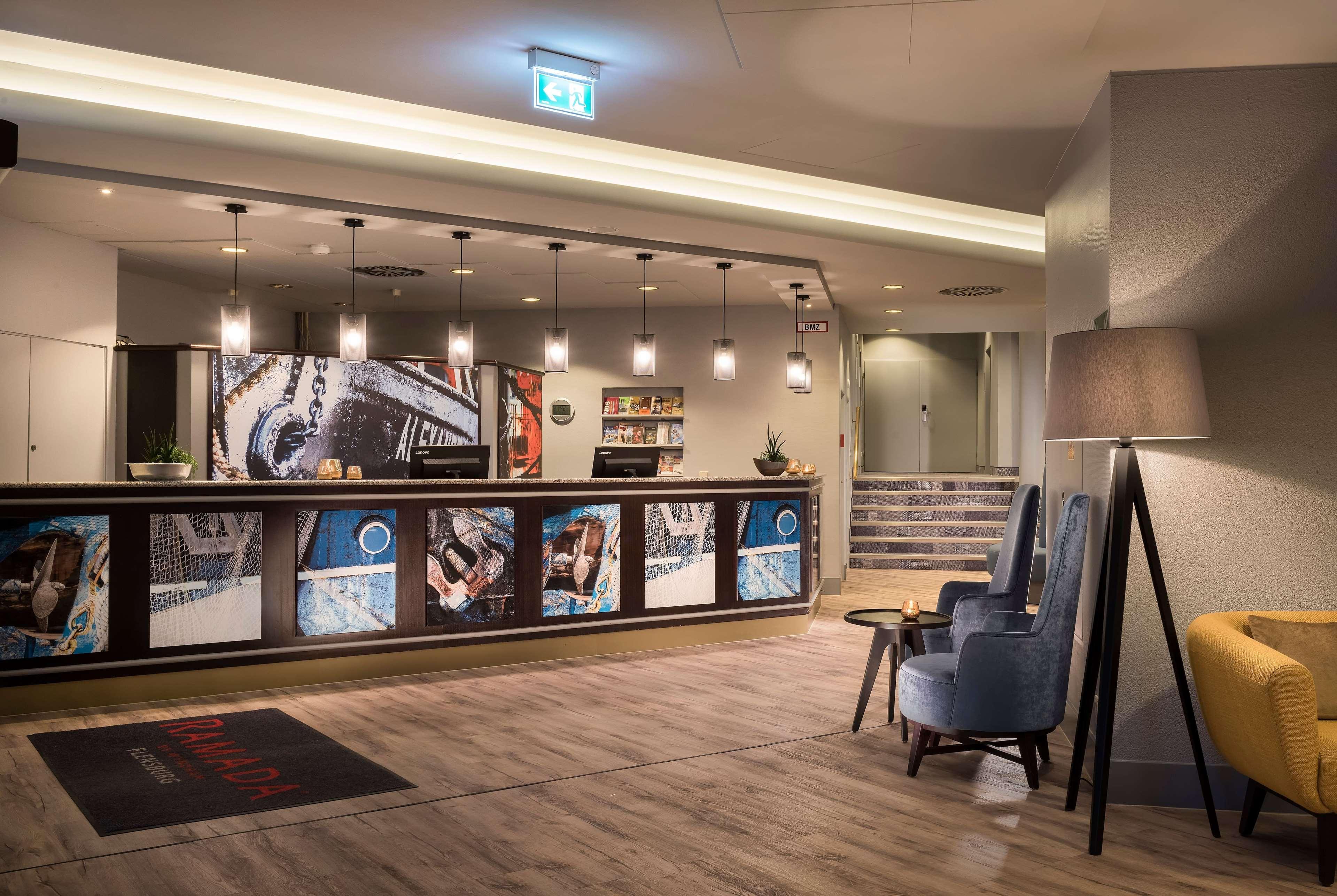 Ramada By Wyndham Flensburg City מראה חיצוני תמונה
