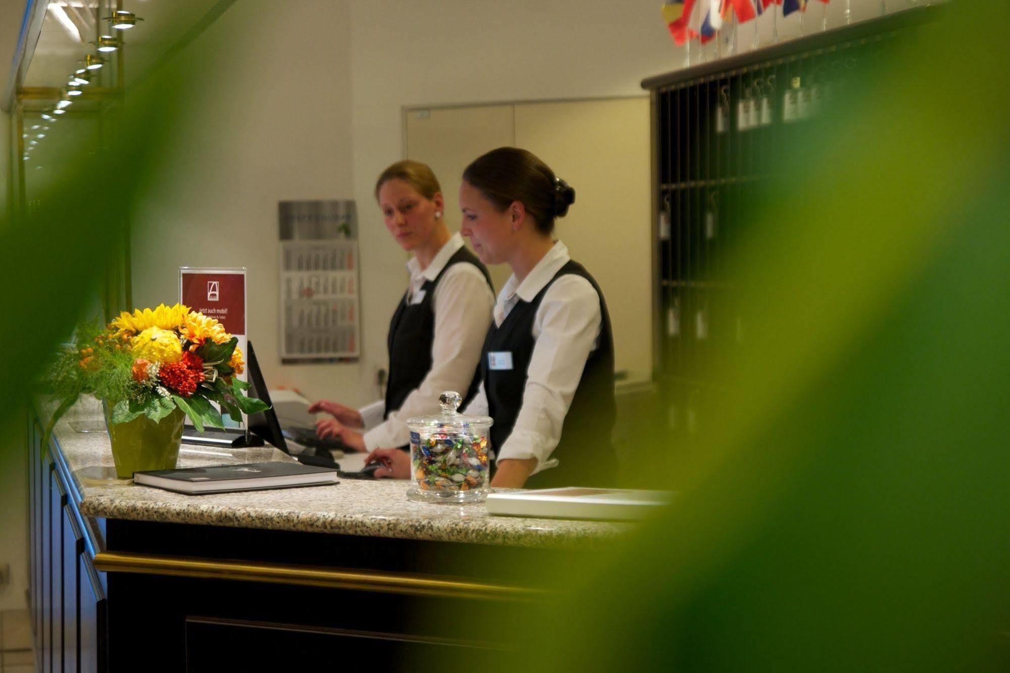 Ramada By Wyndham Flensburg City מראה חיצוני תמונה
