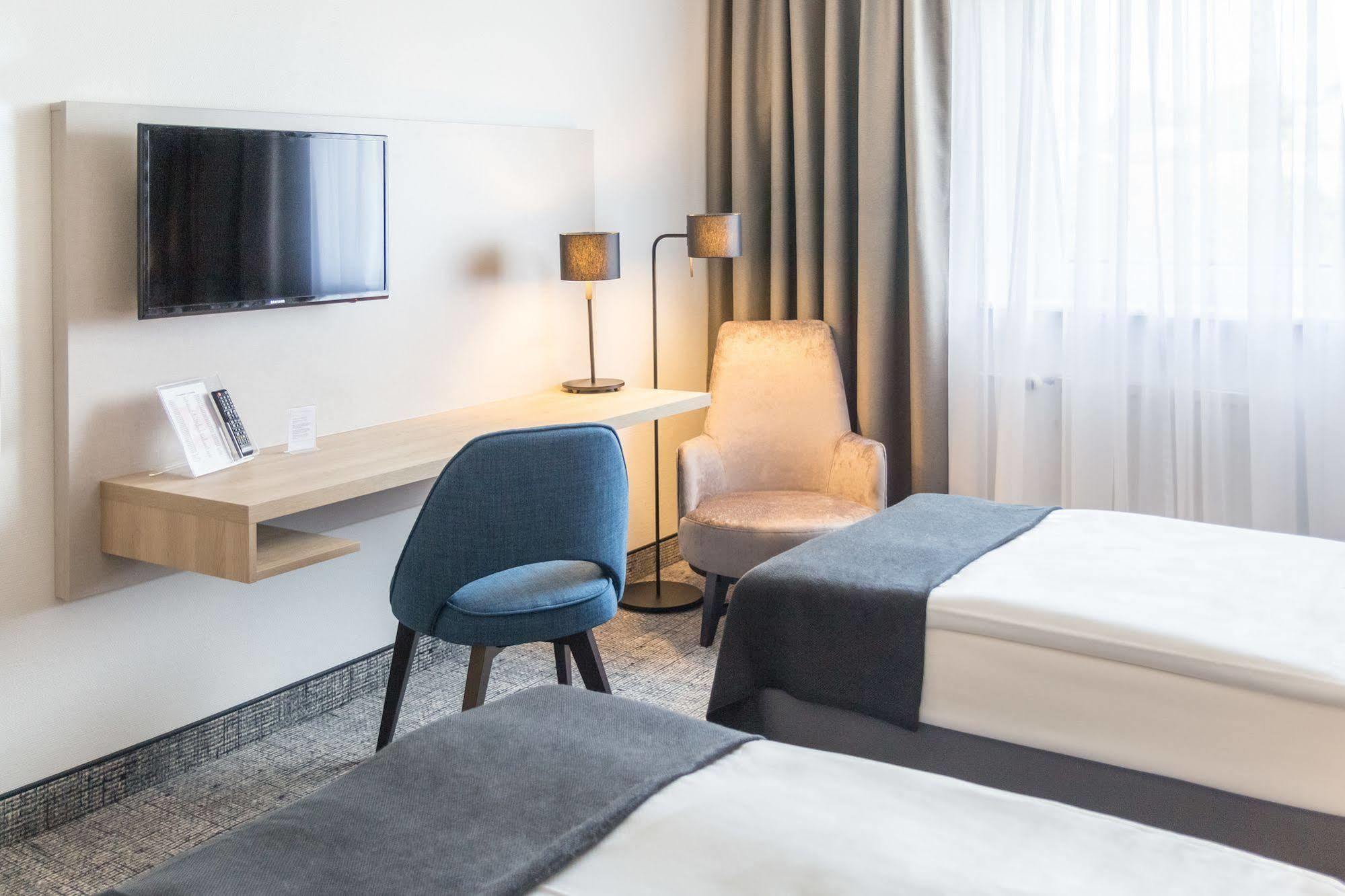 Ramada By Wyndham Flensburg City מראה חיצוני תמונה