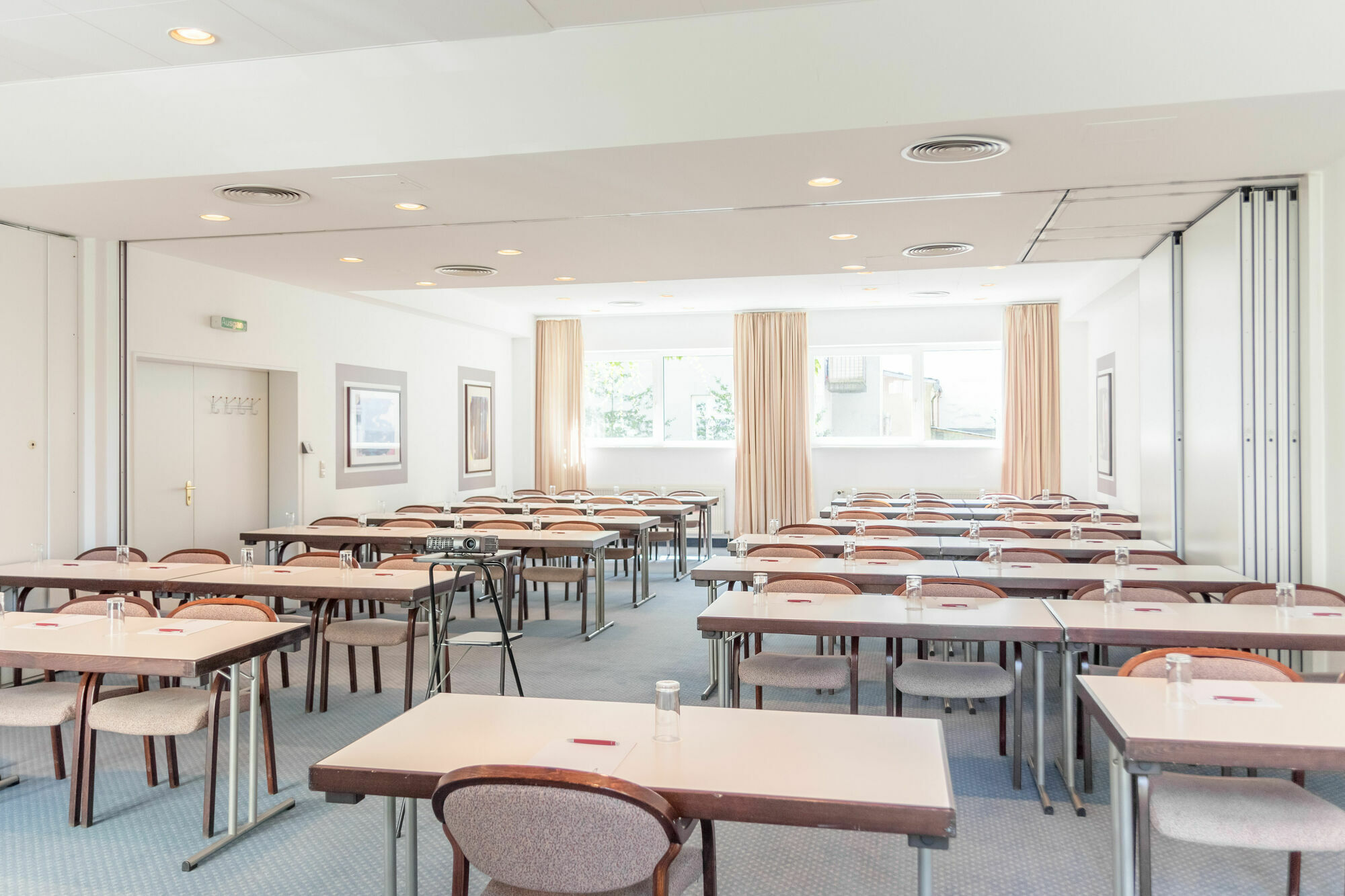 Ramada By Wyndham Flensburg City מראה חיצוני תמונה